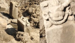 उत्तराखंड – खेत को गहरा खोदने पर मिल रही हैं रहस्यमई चीजें, पुलिस और प्रशासन ने जगह को कब्जे में लिया