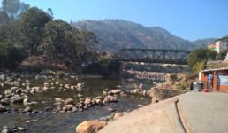 उत्तराखंड : नदी किनारे सिपाही की पत्नी मरी मिली, 1 साल पहले ही हुई थी शादी