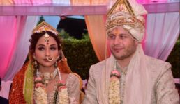 उत्तराखंड : पहाड़ की लड़की को जर्मन युवक से हुआ प्यार, पहाड़ी रीति-रिवाज से की शादी