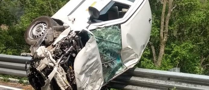 Uttarakhand ऊपर सड़क से नीचे सड़क में गिरी कार, हादसे में कार चालक की दर्दनाक मौत, दिल्ली की थी कार Uttarakhand ऊपर सड़क से नीचे सड़क में गिरी कार, हादसे में कार चालक की दर्दनाक मौत, दिल्ली की थी कार