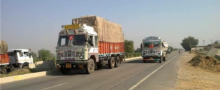 Uttarakhand लौट रहे प्रवासी के बच्चों को ले भागा ट्रक चालक, बड़ी बेटी के साथ दुष्कर्म किया Uttarakhand लौट रहे प्रवासी के बच्चों को ले भागा ट्रक चालक, बड़ी बेटी के साथ दुष्कर्म किया