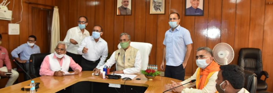 Uttarakhand ट्रेड लाइसेंस, संपत्ति कर एवं मिश्रित सेवाएं अब होंगी ऑनलाइन, मुख्यमंत्री ने सॉफ्टवेयर का उद्घाटन किया Uttarakhand ट्रेड लाइसेंस, संपत्ति कर एवं मिश्रित सेवाएं अब होंगी ऑनलाइन, मुख्यमंत्री ने सॉफ्टवेयर का उद्घाटन किया