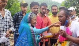 Uttarakhand चीनी सैनिकों से भिड़ा था जवान, छुट्टी आने पर गांव ने स्वागत किया, जुलूस निकाल शहर में घुमाया