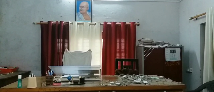 Uttarakhand बाल-बाल बचीं महिला जज, अदालत के अंदर ही हो गया जानलेवा हादसा Uttarakhand बाल-बाल बचीं महिला जज, अदालत के अंदर ही हो गया जानलेवा हादसा