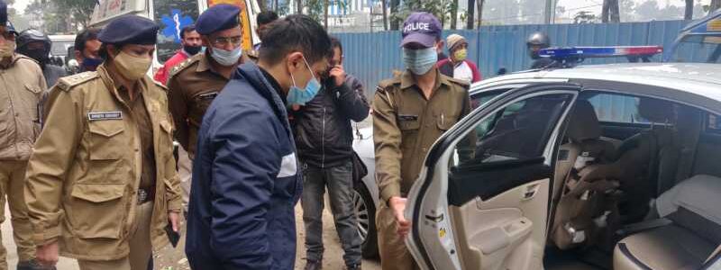 देहरादून में व्यक्ति की कनपटी पर गोली लगा शव मिला, पूरे इलाके में दहशत का माहौल देहरादून में व्यक्ति की कनपटी पर गोली लगा शव मिला, पूरे इलाके में दहशत का माहौल