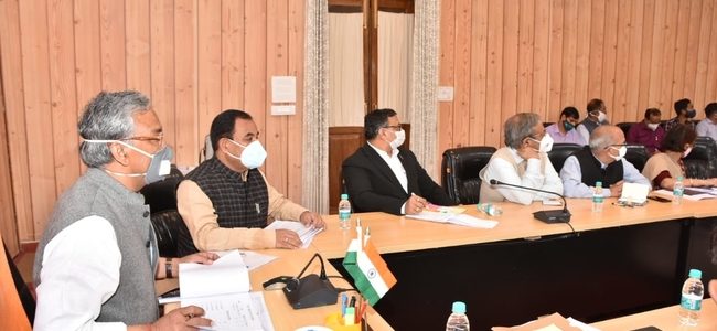 Uttarakhand जंगल पर्यटन की बुकिंग के लिए होगा सिंगल विन्डो सिस्टम, मुख्यमंत्री ने हरक सिंह के मंत्रालयों की समीक्षा की