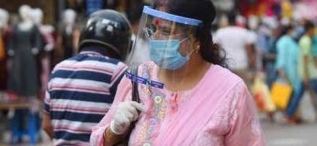 Uttarakhand बिना मास्क के पाए जाने और सोशल डिस्टेंसिंग का उल्लंघन करने पर होगा चालान, मुख्यमंत्री ने दिए कड़े निर्देश Uttarakhand बिना मास्क के पाए जाने और सोशल डिस्टेंसिंग का उल्लंघन करने पर होगा चालान, मुख्यमंत्री ने दिए कड़े निर्देश