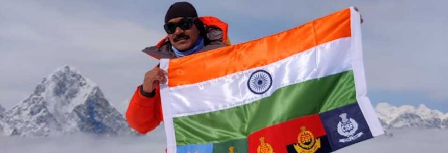Uttarakhand धारचूला निवासी पर्वतारोही ने ल्होत्से पर्वत फतह किया, अर्द्धसैनिक बल की टीम का कर रहे थे नेतृत्व, खुद ITBP में हैं तैनात Uttarakhand धारचूला निवासी पर्वतारोही ने ल्होत्से पर्वत फतह किया, अर्द्धसैनिक बल की टीम का कर रहे थे नेतृत्व, खुद ITBP में हैं तैनात