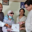 Uttarakhand : देहरादून की महिला ने राहुल गांधी के नाम की करोड़ों की संपत्ति, वसीयतनामा प्रीतम सिंह को सौंपा