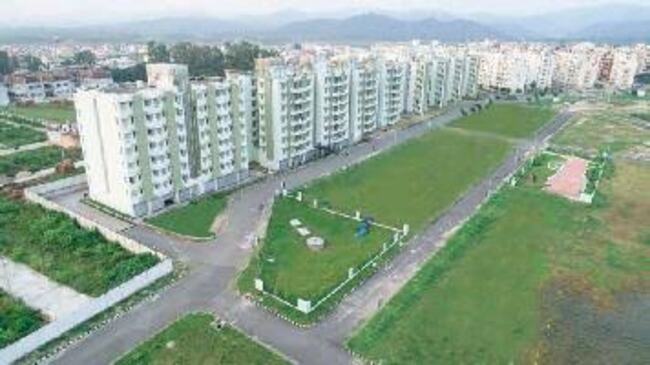 धामी सरकार की सख्ती, अवैध प्लॉटिंग और रियल एस्टेट अनियमितताओं पर कसेगा शिकंजा, रेरा में बड़े सुधारों की तैयारी