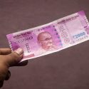 RBI ने 2000 रुपए के नोट को चलन से बाहर किया, 30 सितंबर तक बैंकों में जाकर बदलवा सकते हैं, पढ़ें पूरी जानकारी