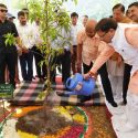 हरेला पर्व पर सीएम धामी ने ‘शहीदों के नाम पौधरोपण’ कार्यक्रम में हिस्सा लिया, पर्यावरण संरक्षण की दिशा में सराहनीय प्रयास करने वाले स्कूलों एवं वन पंचायतों को सम्मानित भी किया