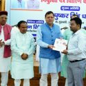 Uttarakhand उच्च शिक्षा एवं शहरी विकास विभाग के 153 अभ्यर्थियों को मुख्यमंत्री ने प्रदान किए नियुक्ति पत्र, कहा सरकारी विभागों में रिक्त विभिन्न पदों पर और तेजी से होगी नियुक्ति की प्रक्रिया