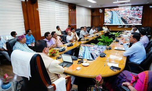 मुख्यमंत्री पुष्कर सिंह धामी ने लोक निर्माण विभाग की समीक्षा की, सड़क निर्माण सम्बन्धी कार्यों की टेंडर प्रक्रिया प्रारम्भ कर मानसून के बाद हर हाल में 30 सितम्बर से निर्माण कार्यों में तेजी लाने के निर्देश मुख्यमंत्री पुष्कर सिंह धामी ने लोक निर्माण विभाग की समीक्षा की, सड़क निर्माण सम्बन्धी कार्यों की टेंडर प्रक्रिया प्रारम्भ कर मानसून के बाद हर हाल में 30 सितम्बर से निर्माण कार्यों में तेजी लाने के निर्देश