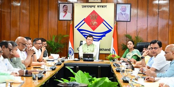 उत्तराखंड में पहली बार मुख्यमंत्री ने सचिव समिति को किया सम्बोधित, कहा योजनाओं में नवाचार पर ध्यान दें अधिकारी उत्तराखंड में पहली बार मुख्यमंत्री ने सचिव समिति को किया सम्बोधित, कहा योजनाओं में नवाचार पर ध्यान दें अधिकारी