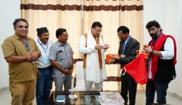 भराड़ीसैंण में मां भराड़ी देवी का बनेगा भव्य मंदिर, गैरसैंण में बनेगा पत्रकारों के लिए रेस्टहाउस, मुख्यमंत्री ने की घोषणा