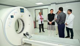 जिला अस्पताल चंपावत में मुख्यमंत्री ने किया सीटी स्कैन मशीन का लोकार्पण, कहा लोगों को बेहतर स्वास्थ्य उपलब्ध कराना है हमारी प्राथमिकता