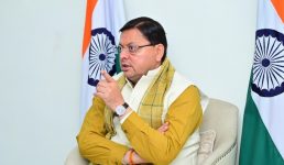 सीएम धामी के अधिकारियों को निर्देश, प्लास्टिक मुक्त उत्तराखण्ड, स्वच्छता और फिट इंडिया मूवमेंट के लिए बेहतर कार्ययोजना के साथ अभियान चलाया जाए