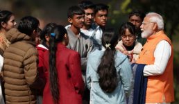 परीक्षा पे चर्चा 2025, पीएम मोदी छात्रों से बोले, हमें बेहतर के लिए प्रयास करते रहना चाहिए, अपनी लड़ाई खुद लड़नी चाहिए, और क्या कहा, पढ़िए