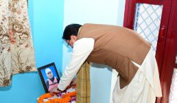 सीएम धामी ने वरिष्ठ पत्रकार मंजुल मांजिला के निधन पर दुःख व्यक्त किया, परिजनों को आर्थिक सहायता प्रदान करने के निर्देश