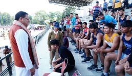 मुख्यमंत्री धामी ने पुलिस कांस्टेबल भर्ती प्रक्रिया का निरीक्षण किया, पूरी प्रक्रिया में पारदर्शिता के निर्देश