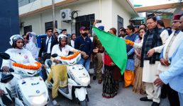अंतर्राष्ट्रीय महिला दिवस : मुख्यमंत्री ने महिला सारथी के तहत महिला ड्राइवरो को हरी झंडी दिखाकर रवाना किया, विभिन्न क्षेत्रों में उत्कृष्ट कार्य करने वाली महिलाओं को सम्मानित भी किया