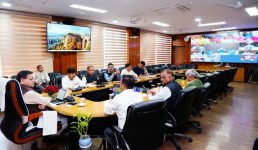 धामी सरकार के 3 साल, मुख्यमंत्री ने जिला मुख्यालयों, विधानसभा और ब्लॉक स्तर पर बहुद्देशीय शिविरों का बड़े स्तर पर आयोजन करने का निर्देश दिया