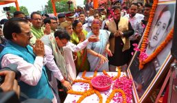 Uttarakhand सीएम धामी ने गौरव सैनिक सम्मान समारोह में हिस्सा लिया, पूर्व सैनिकों के लिए की कई घोषणाएं