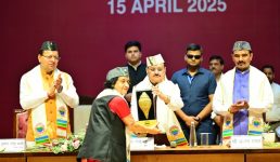 केंद्रीय स्वास्थ्य मंत्री जेपी नड्डा ने अखिल भारतीय आयुर्विज्ञान संस्थान (AIIMS) ऋषिकेश के 5वें दीक्षांत समारोह की अध्यक्षता की, दीक्षांत समारोह में 434 छात्रों को डिग्री प्रदान की गई