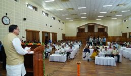 सीएम धामी ने 112 नवनियुक्त परिवहन आरक्षियों को नियुक्ति पत्र प्रदान किये, मुख्यमंत्री ने सरकारी कर्मियों को आमजन के साथ संवाद और सहयोग  बनाने की नसीहत दी