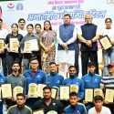 सीएम धामी ने अंतरराष्ट्रीय ओलंपिक दिवस के अवसर पर आयोजित कार्यक्रम में प्रतिभाग किया, अन्तरराष्ट्रीय और राष्ट्रीय स्तर पर पदक जीतने वाले खिलाड़ियों को सम्मानित भी किया