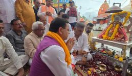 हरिद्वार के हर की पौड़ी में हुआ नदी उत्सव कार्यक्रम का आयोजन, जनसामान्य को नदी संरक्षण से जोड़ने की सीएम धामी की पहल