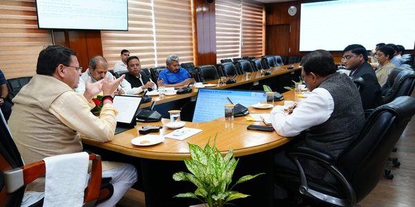 युवाओं को कौशल विकास और रोजगार से जोड़ने के लिए विभागीय सचिव समन्वय के साथ करें कार्य, सचिवालय में कौशल विकास और श्रम विभाग की बैठक के दौरान मुख्यमंत्री ने अधिकारियों को दिए निर्देश युवाओं को कौशल विकास और रोजगार से जोड़ने के लिए विभागीय सचिव समन्वय के साथ करें कार्य, सचिवालय में कौशल विकास और श्रम विभाग की बैठक के दौरान मुख्यमंत्री ने अधिकारियों को दिए निर्देश