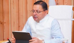 मुख्यमंत्री पुष्कर सिंह धामी आपदा राहत हेतु अपना एक माह का वेतन देंगे,  जनप्रतिनिधियों, अधिकारियों, स्वयंसेवी संगठनों एवं आम नागरिकों से भी सहयोग की अपील