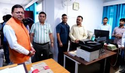 Uttarakhand मुख्यमंत्री ने किया विधानसभा स्थित विभिन्न कार्यालयों का निरीक्षण, दिये जरूरी निर्देश