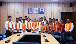 मुख्यमंत्री धामी से मंगलवार को अखिल भारतीय विद्यार्थी परिषद (ABVP) के देहरादून जनपद के विभिन्न महाविद्यालयों के विजयी प्रत्याशियों ने भेंट की