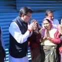 लोकपर्व इगास पर रुद्रप्रयाग के आपदा प्रभावित परिवारों के बीच पहुंचे मुख्यमंत्री धामी, प्रभावितों के साथ किया भोजन, कहा राज्य सरकार हर संकट की घड़ी में जनता के साथ खड़ी है﻿