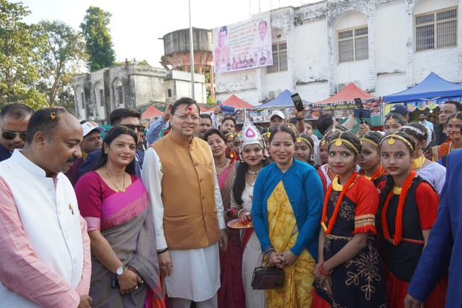 मुख्यमंत्री धामी ने टनकपुर सहकारिता मेला का किया शुभारंभ, ग्रामीण उद्यमिता को मिला नया प्रोत्साहन, चंपावत को दी ₹88.11 करोड़ की विकास सौगात
