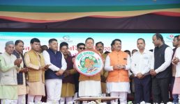 मुख्यमंत्री पुष्कर सिंह धामी की चंपावत को बड़ी सौगात, खुलेगा पैरामेडिकल कॉलेज, किया आदर्श चम्पावत लोगो का विमोचन