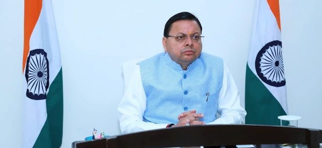 सीएम धामी ने की उच्च स्तरीय बैठक, राज्य के जिलाधिकारियों और वरिष्ठ अधिकारियों को दिए जरूरी निर्देश