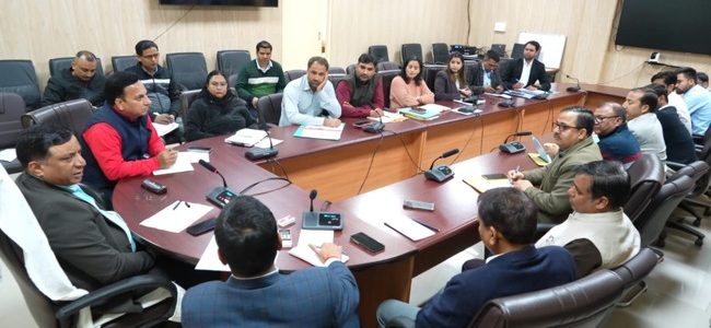 Uttarakhand जिला सूचना अधिकारियों को महत्वपूर्ण निर्देश, महानिदेशक सूचना बंशीधर तिवारी ने ली उच्च स्तरीय बैठक