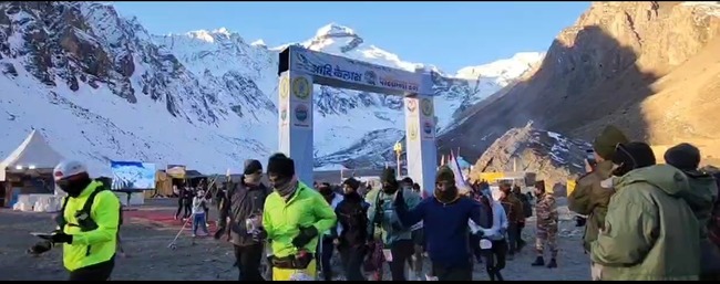 आदि कैलाश में उत्तराखंड की पहली हाई एल्टीट्यूड अल्ट्रा रन मैराथन का ऐतिहासिक आयोजन, 22 राज्यों से 700 से अधिक प्रतिभागियों की सहभागिता, सीमांत क्षेत्र में पर्यटन और एडवेंचर स्पोर्ट्स को मिलेगी नई गति