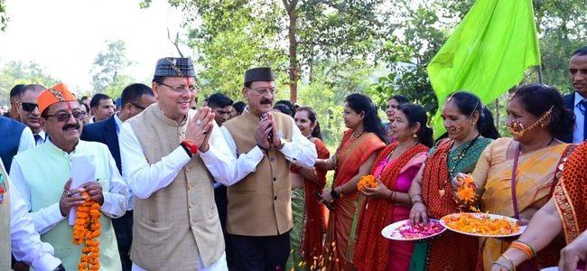 राज्य स्थापना की रजत जयंती पर रामनगर में आयोजित राज्य स्तरीय “जन वन महोत्सव” का मुख्यमंत्री पुष्कर सिंह धामी ने किया शुभारंभ, कहा चिपको आंदोलन बना महिला शक्ति और पर्यावरण प्रेम का प्रतीक