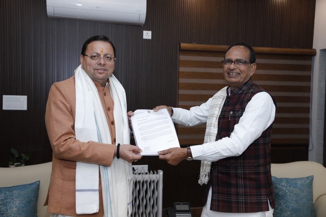 उत्तराखण्ड की 184 ग्रामीण सड़कों के निर्माण के लिए भारत सरकार ने मंजूर की 1700 करोड़ रुपये की धनराशि, सीएम धामी ने केंद्रीय कृषि एवं ग्रामीण विकास मंत्री शिवराज सिंह चौहान से भेंट की