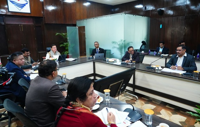 मुख्यमंत्री ने अधिकारियों को दिए राजस्व वसूली बढ़ाने के निर्देश, राजस्व प्राप्ति की स्थिति की समीक्षा कर कहा समय से तय लक्ष्य पूरा करें