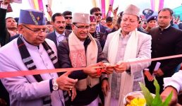 केंद्रीय कृषि मंत्री ने उत्तराखंड के लिए की अनेक महत्वपूर्ण घोषणाएं, सीएम धामी के साथ चमोली में राज्य स्तरीय किसान दिवस में हुए शामिल