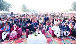 सीएम धामी ने नैनीताल में प्रधानमंत्री नरेंद्र मोदी के ‘मन की बात’ कार्यक्रम के 129 वें एपिसोड को आम जन एवं विद्यार्थियों के साथ सुना, बताया देशवासियों के लिए प्रेरणा का स्रोत