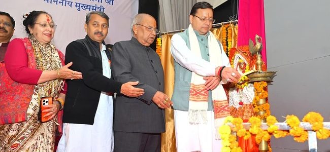 मुख्यमंत्री ने विश्व दिव्यांग दिवस पर हल्द्वानी में राज्य स्तरीय दक्षता पुरस्कार समारोह में दिव्यांगजनों को किया सम्मानित, कहा दिव्यांग समाज के दिव्य अंग हैं