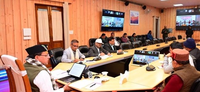 मुख्यमंत्री पुष्कर सिंह धामी ने ‘जन-जन की सरकार, जन-जन के द्वार’ कार्यक्रम की तैयारियों की समीक्षा की, प्रदेशभर में 45 दिवसीय ‘प्रशासन गाँव की ओर अभियान’ का प्रभावी संचालन