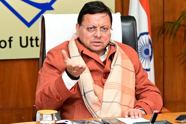 Uttarakhand मुख्यमंत्री के अधिकारियों को सख्त निर्देश, राज्य में कानून-व्यवस्था से खिलवाड़ करने वाले तत्वों पर करें सख्त कार्रवाई